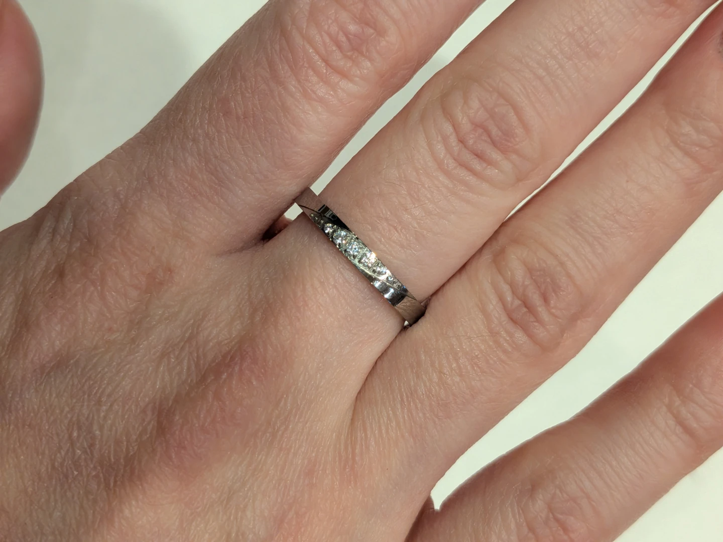 Sparkly SS and Cubic Zirconia Band Ring - photo 4