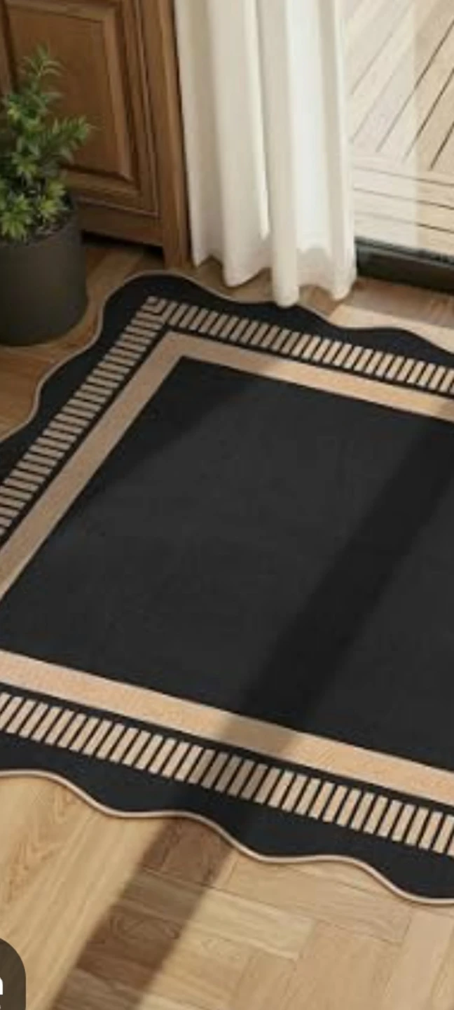 Scalloped Edge Accent Rug - Black 6×9 ft - photo 2