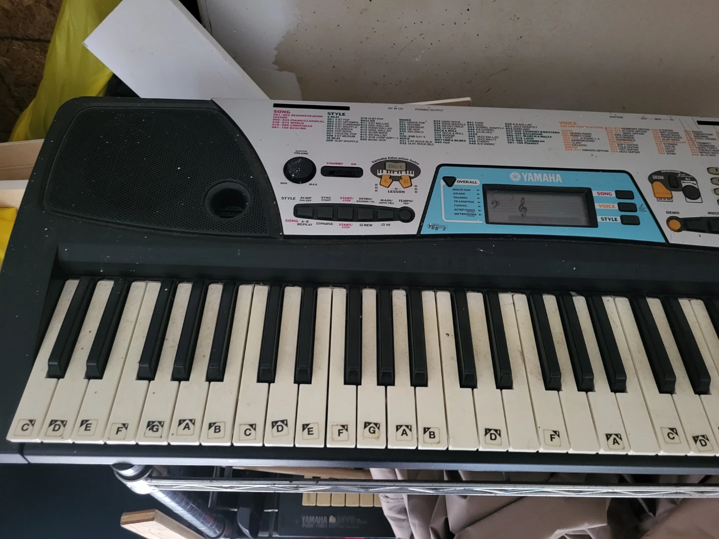 Yamaha PSR-170 Electronic Keyboard