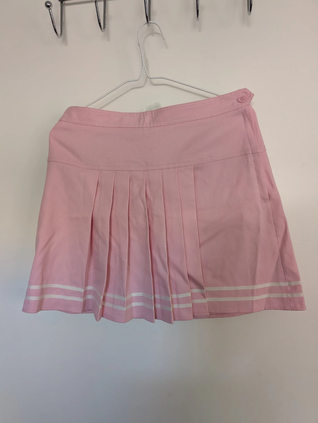 Urban Outfitters Pink Pleated Tennis Skirt Size M