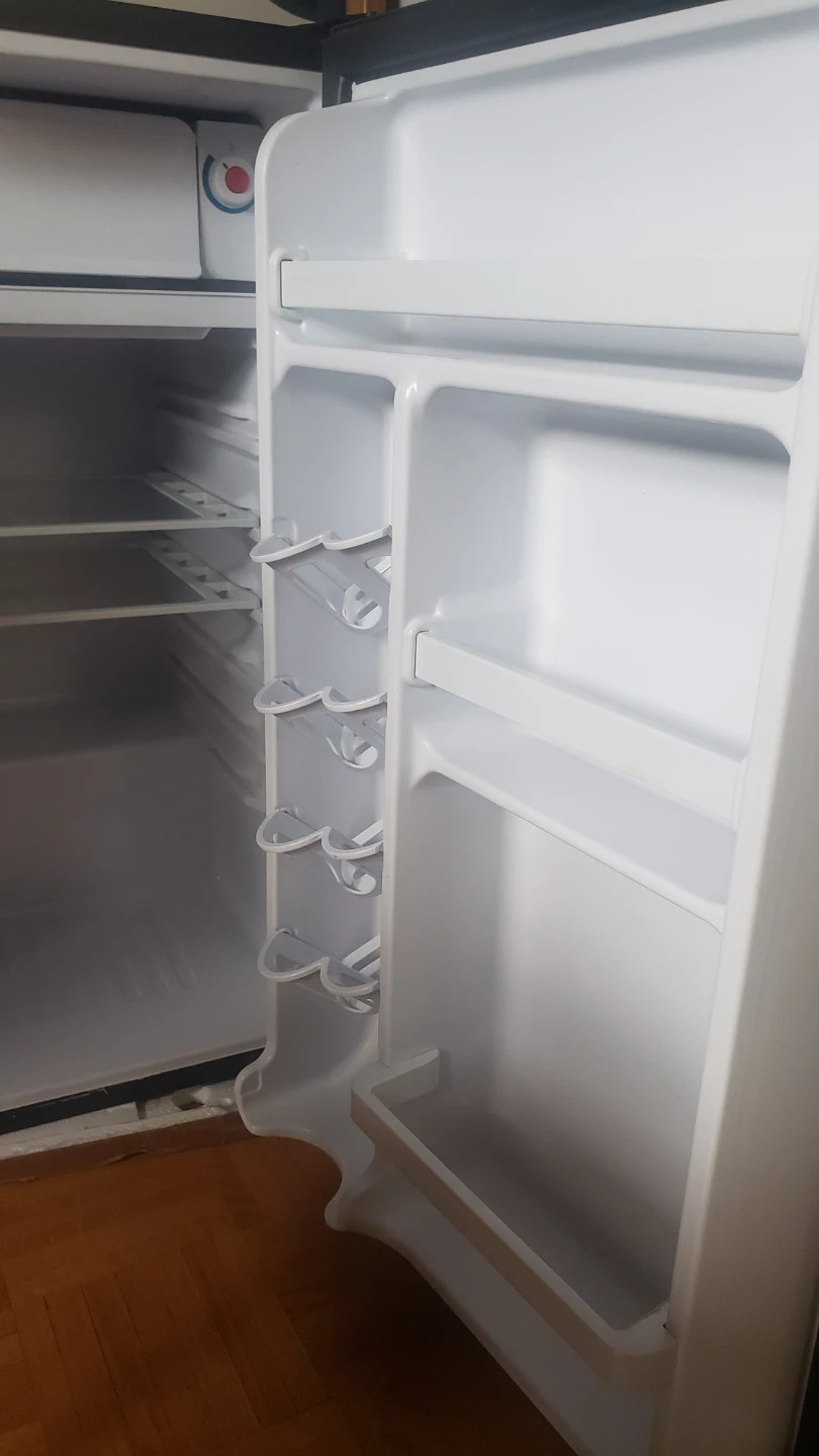 Danby Designer Mini Fridge - photo 4