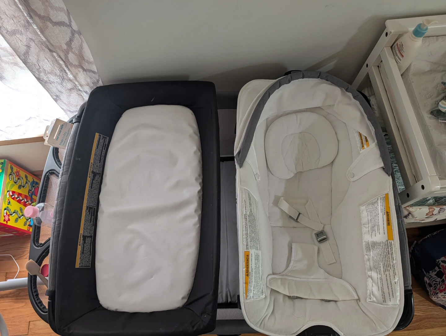 Graco Pack 'n Play Playard with Bassinet and Changer - photo 2