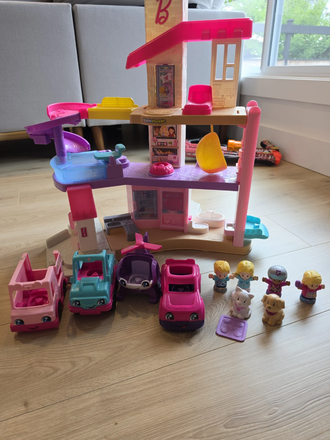 Little People Barbie Dream House Playset