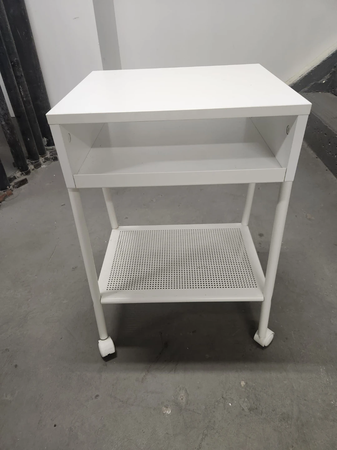 IKEA White Rolling side table - photo 2