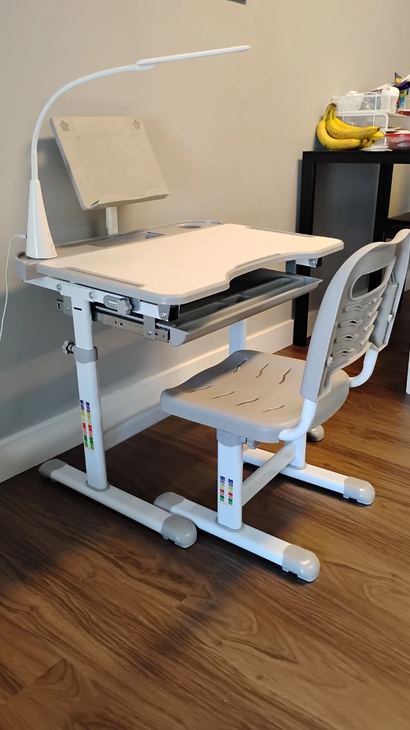 Adjustable Kids Desk and Chair Set with Lamp - photo 4