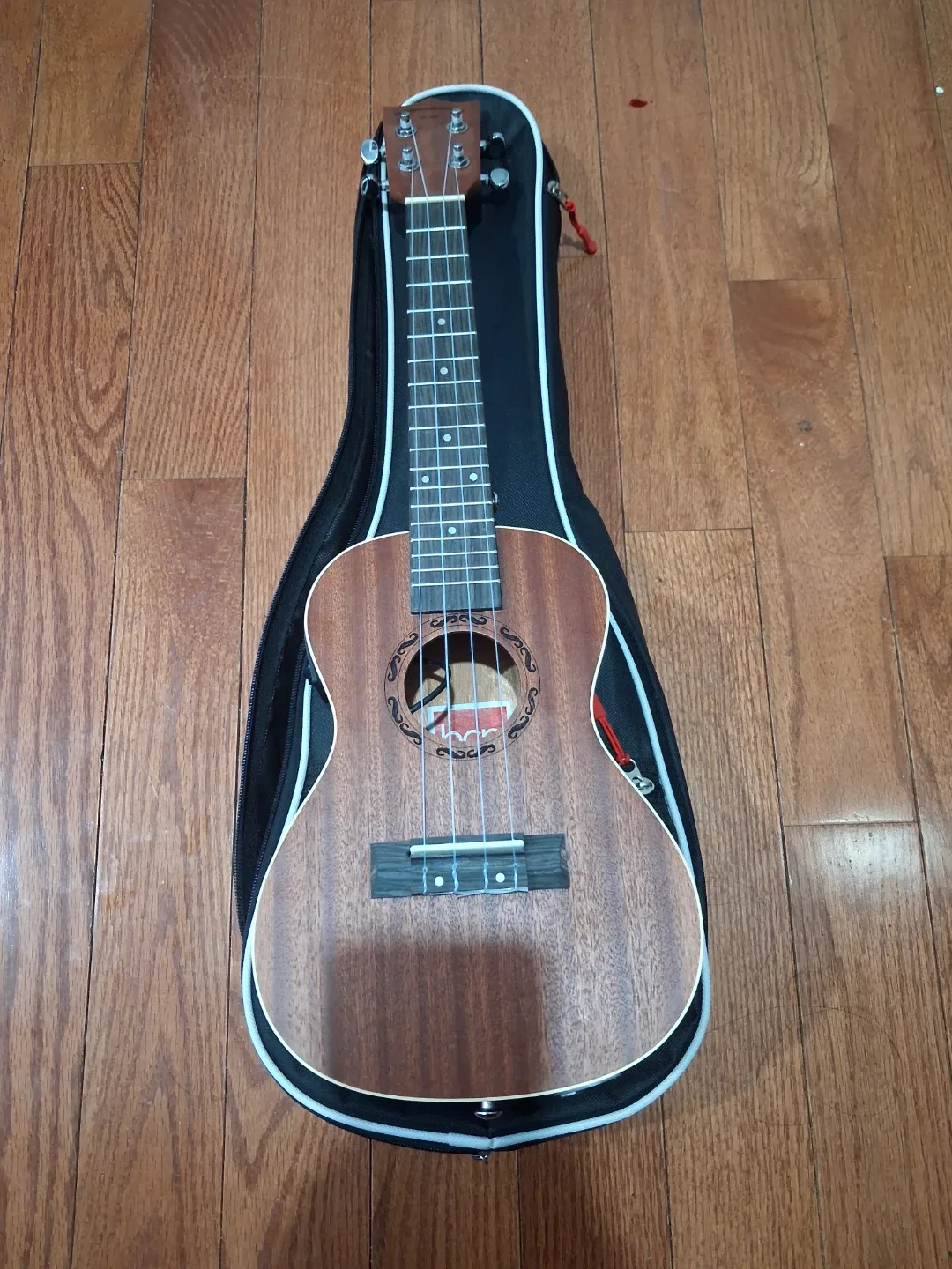 BCP Concert Ukulele with Case
