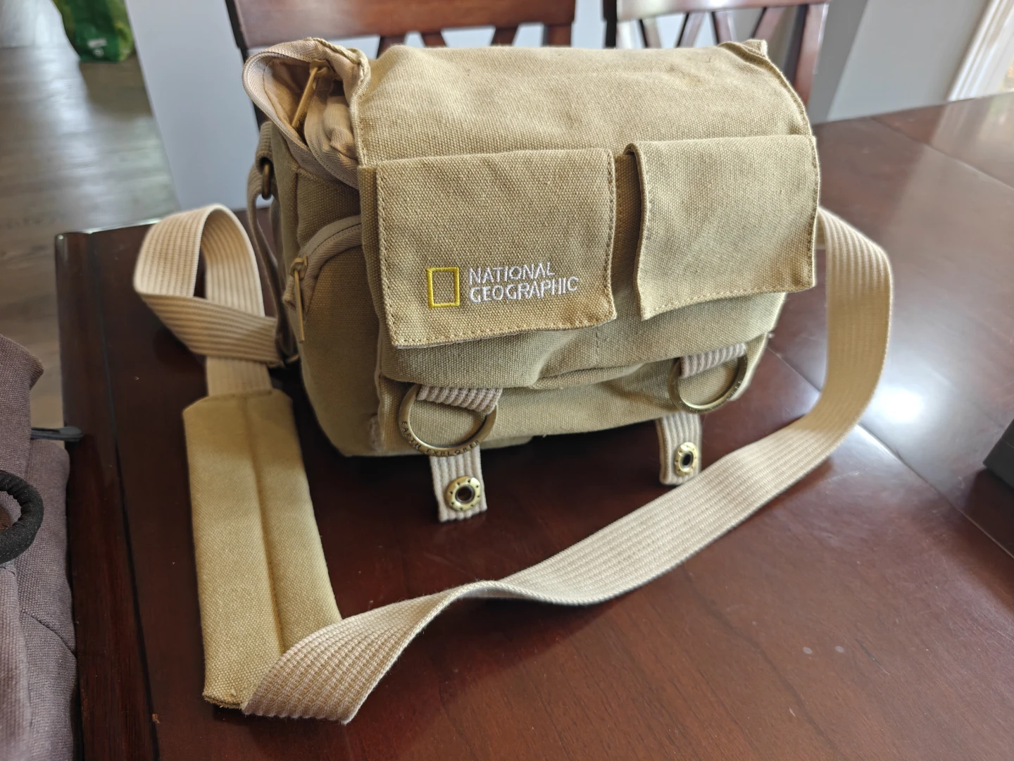 Sony Alpha a6000 Camera, Lenses and National Geographic Bags - photo 4