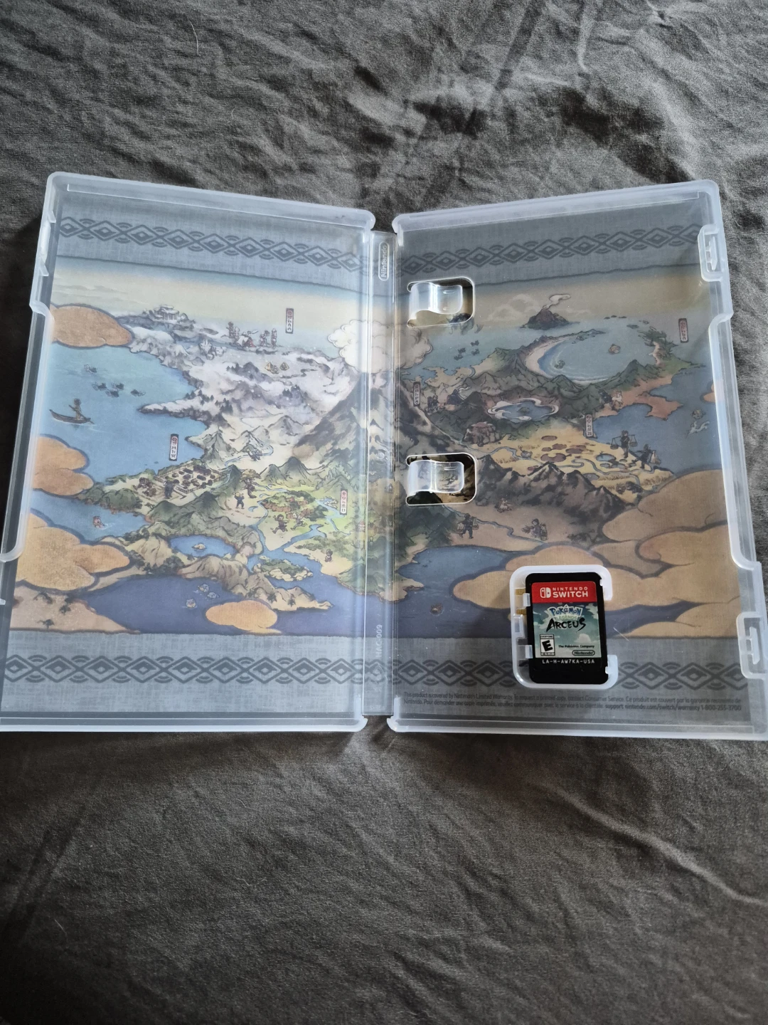 Pokémon Legends: Arceus - Nintendo Switch - photo 3