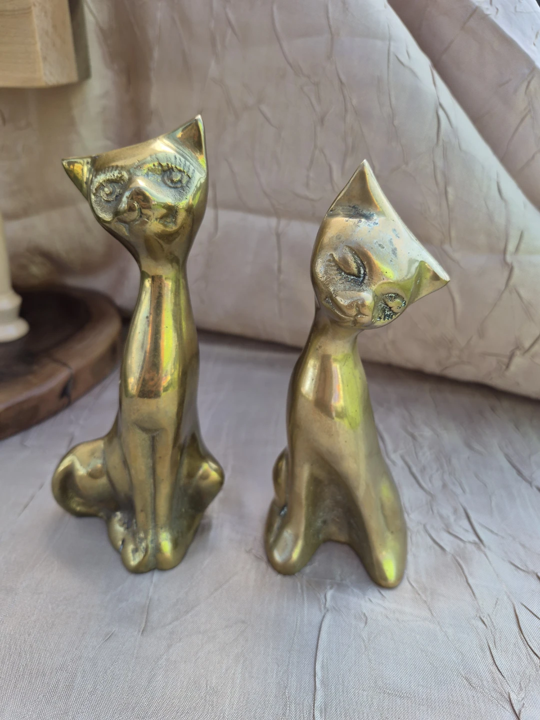 Beautiful Vintage Solid Brass Pair of Siamese Cats