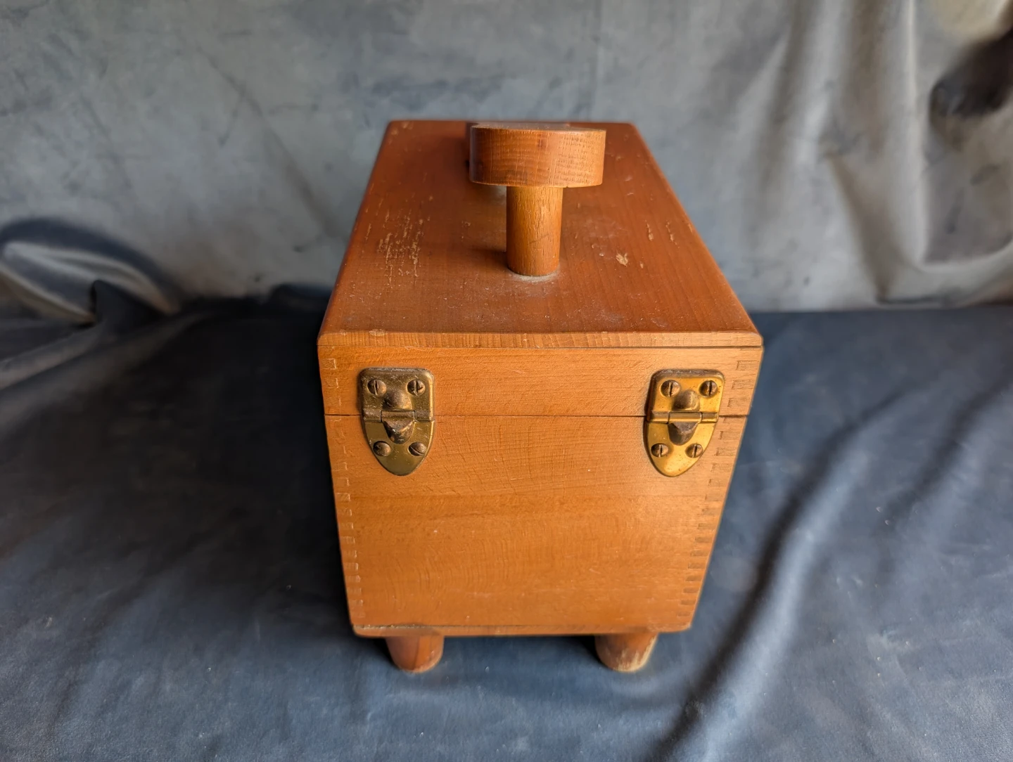 Esquire Shoe Valet De Luxe Wooden Box with Shoe Care Accessories - photo 3