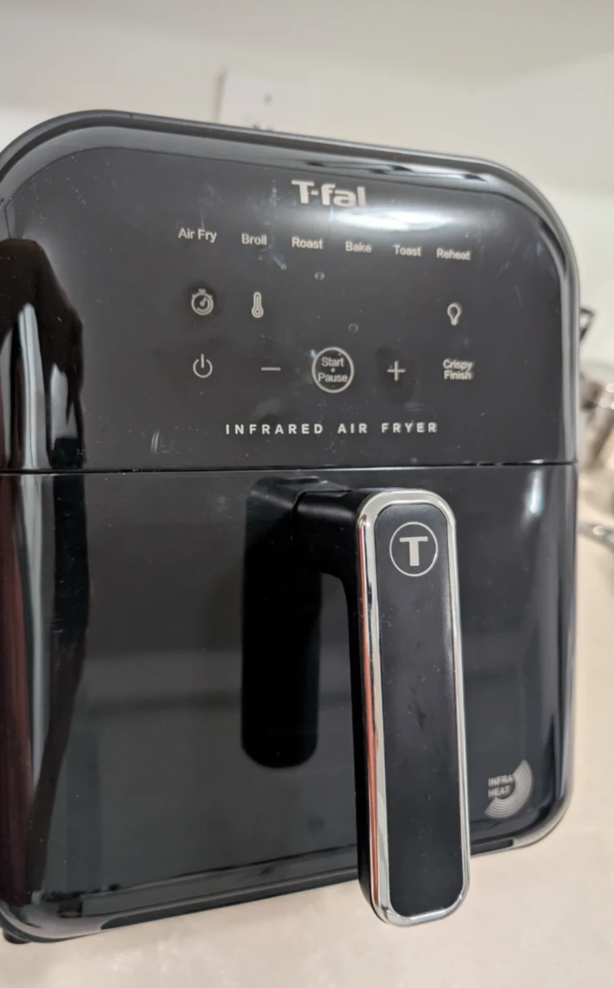 Sale –  Airfryer , Revlon Styler ,Food vaccum sealer , container - photo 2