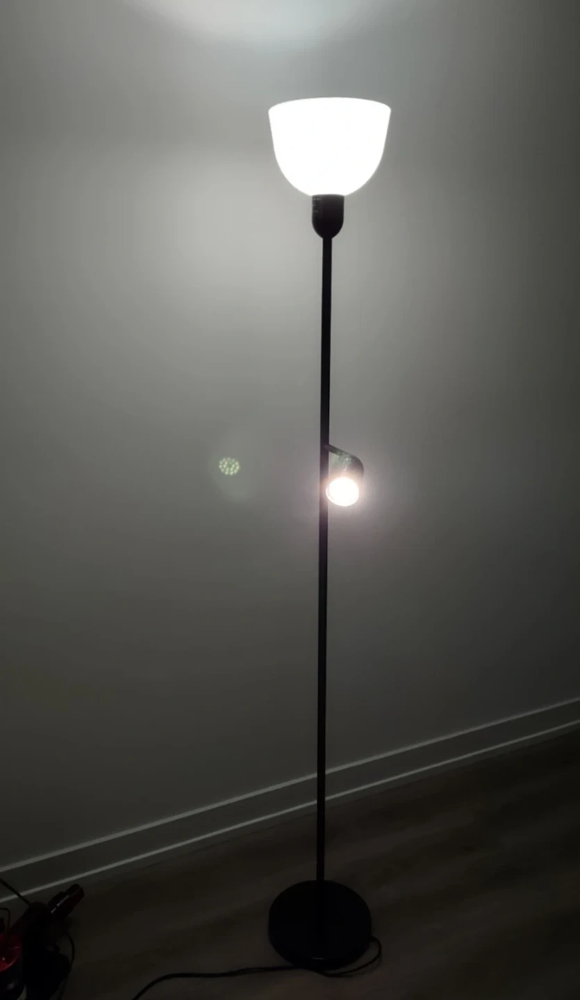 Adjustable LED floor and flood lamp with reading light - photo 2