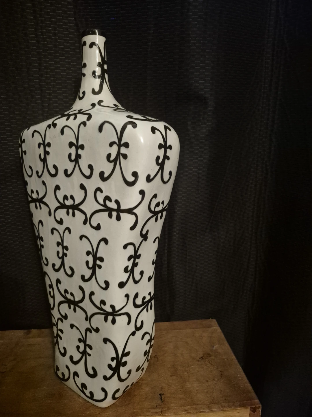Large Ornamental Vase - photo 4