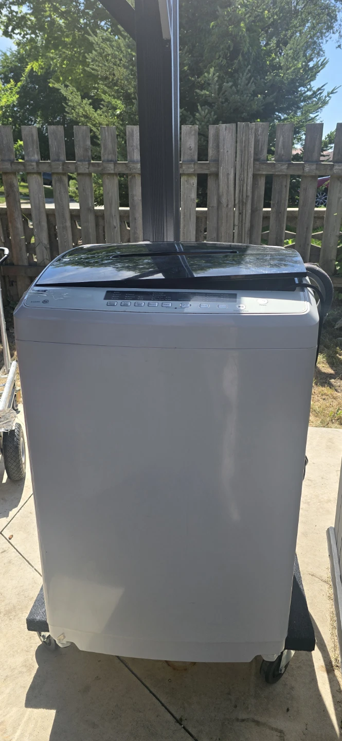 GE 24" Space-Saving Top Load Washer (GNW128SSM0WW) - Excellent C - photo 2