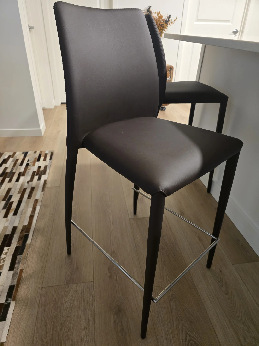 NEW SET of 2x COUNTER HEIGHT STOOLS from STRUCTUBE