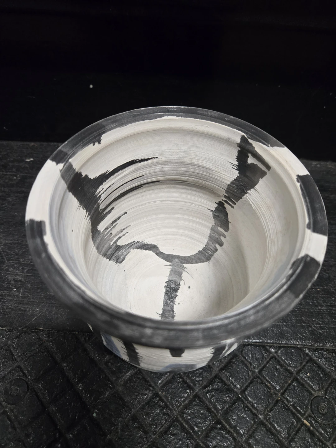 Artistic Black & White Abstract Ceramic Plant Pot - photo 2