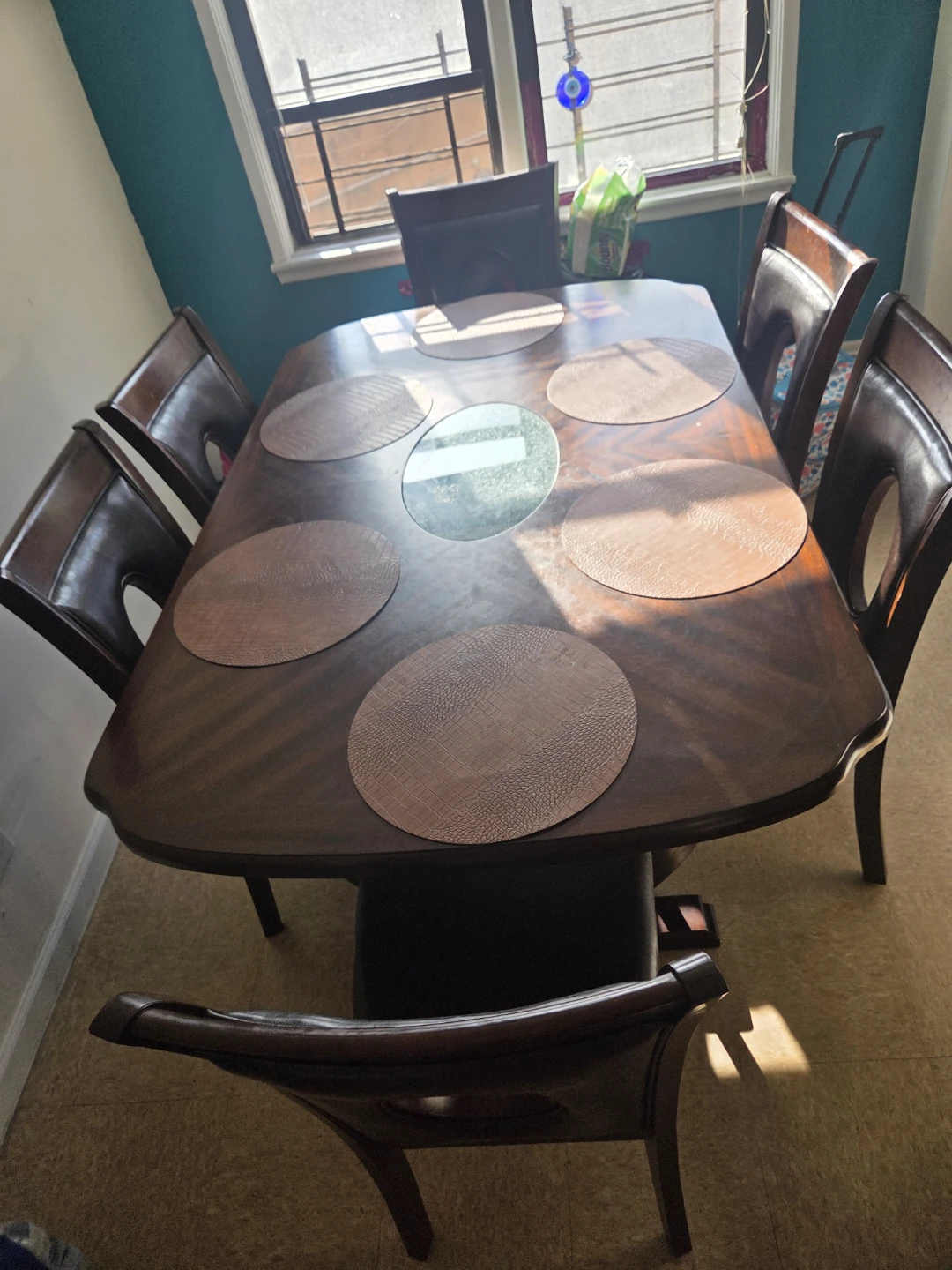 Dinner table $180 - photo 3