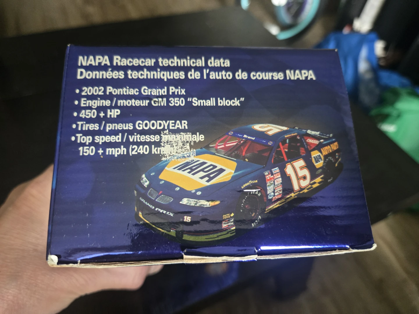 NAPA Robin Buck #15 Die-Cast Race Car - photo 4