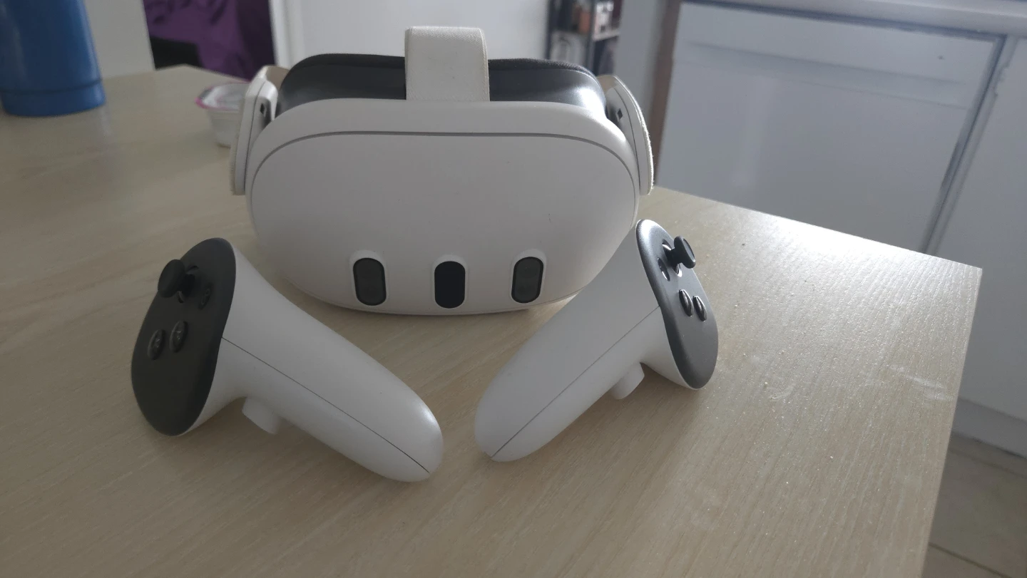 Meta Quest 3 VR Headset
