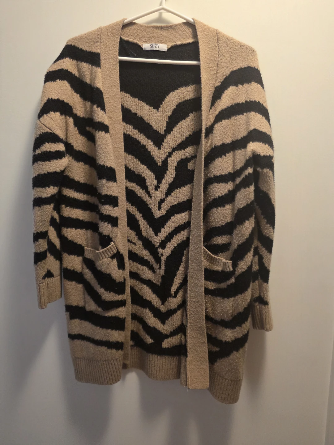 SUZY Women's Cardigan Size M/M