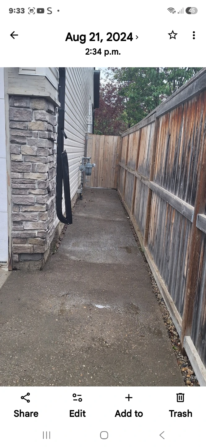 Separate basement suite - photo 3