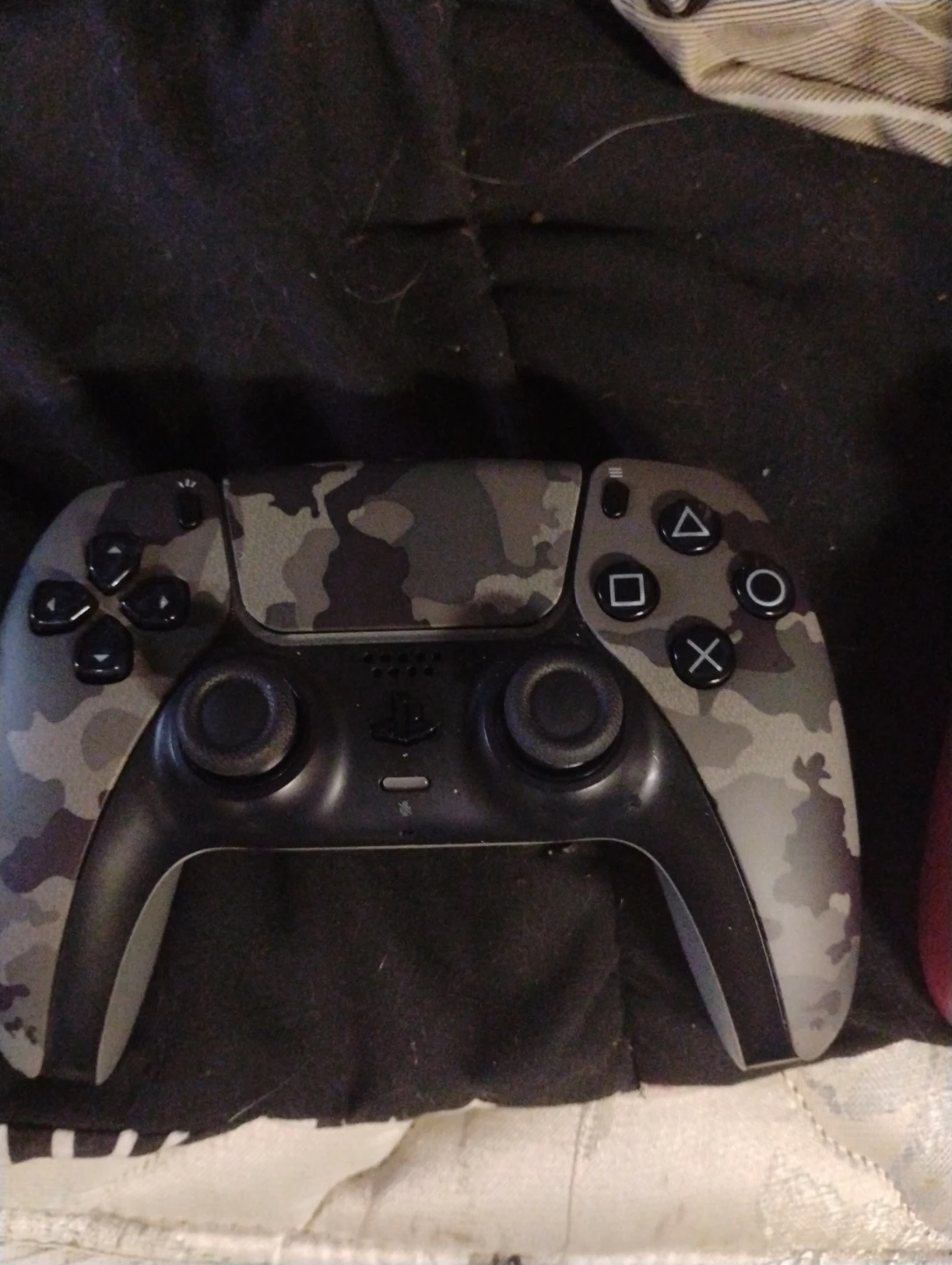 Xbox Wireless Controller - Pink and PlayStation 5 controller - photo 2