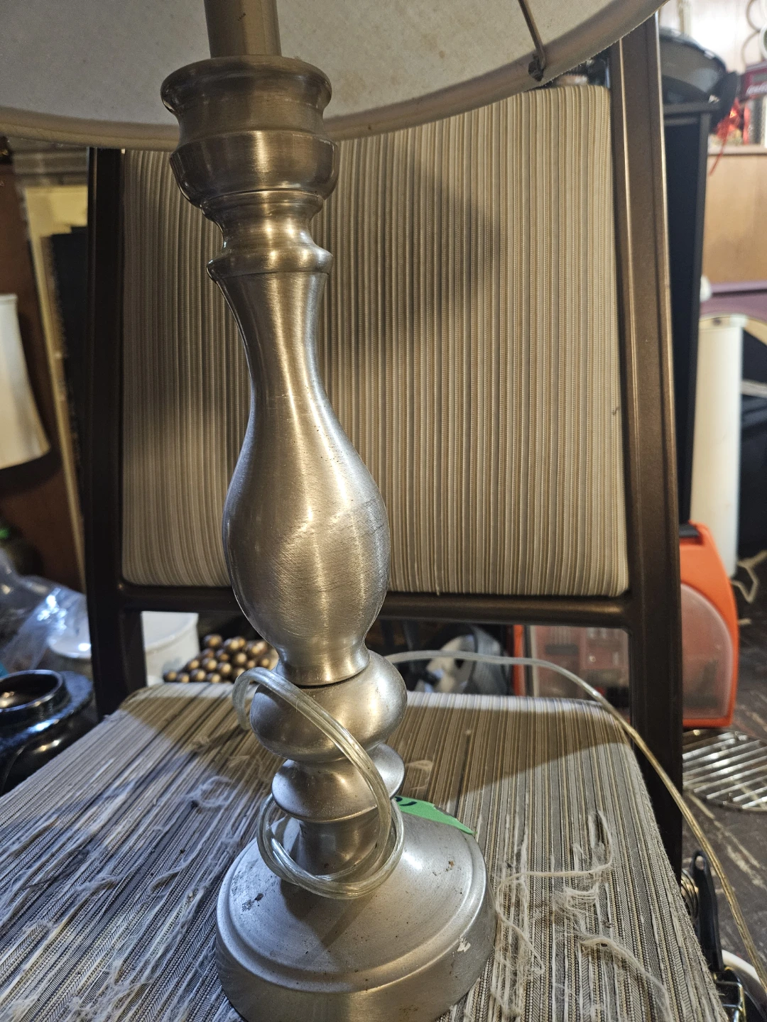 Metal Table Lamp - photo 3
