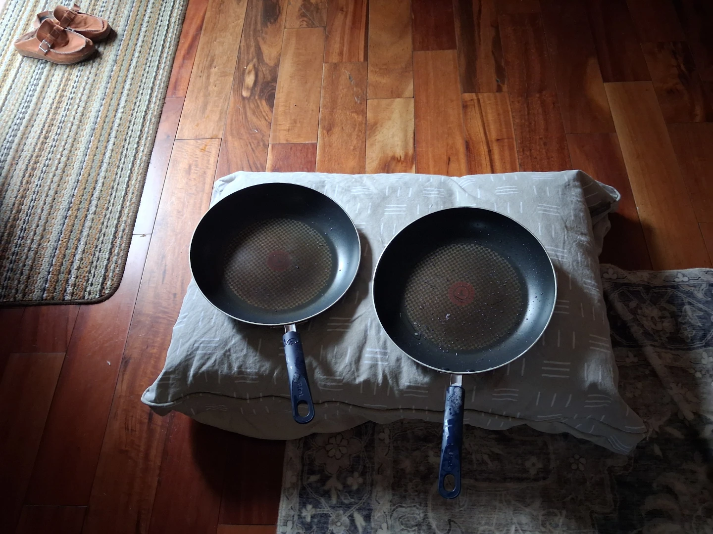 T-fal Frying Pans (Set of 2) - photo 3