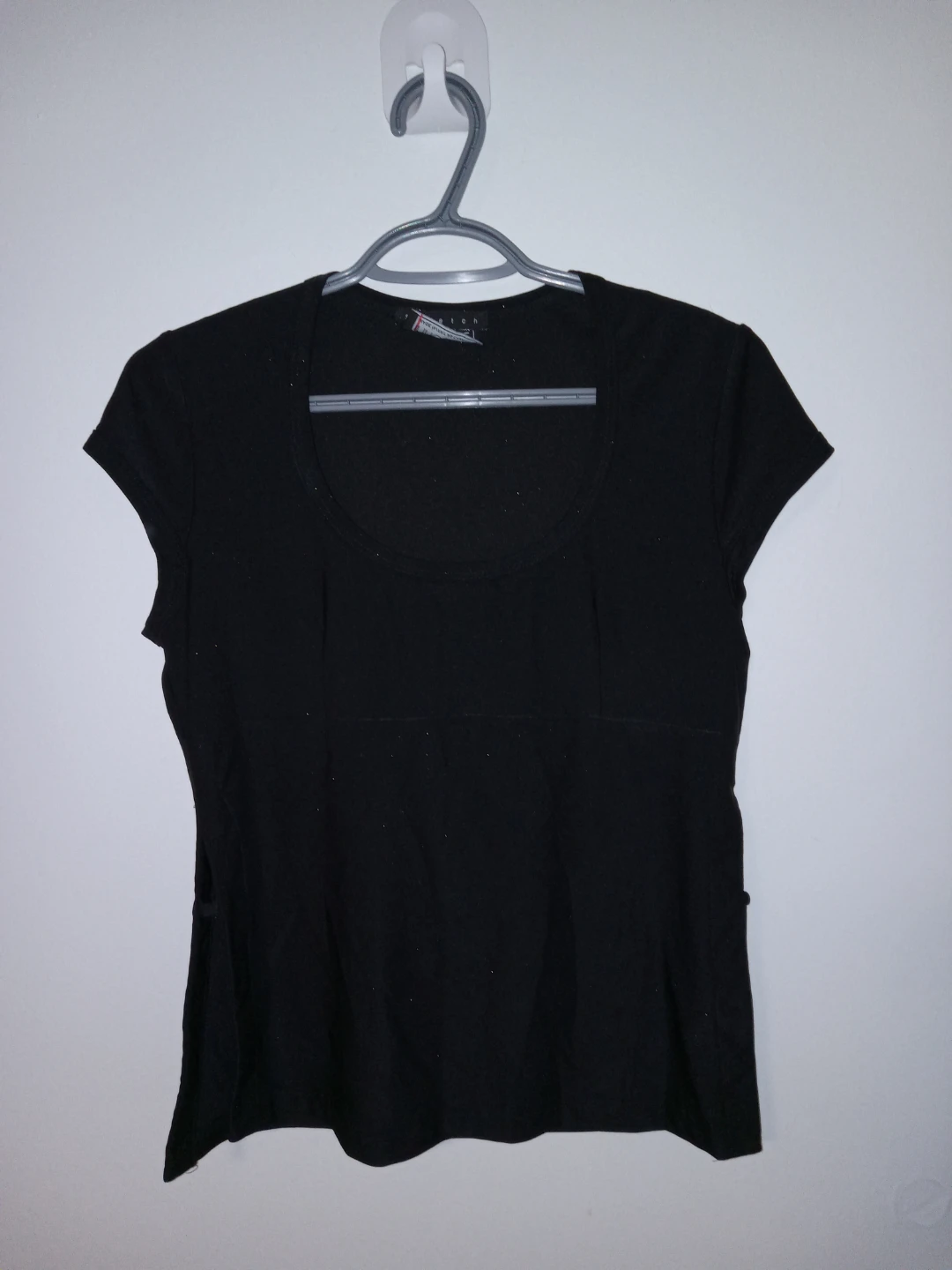 Innovare Black Stretch Top L