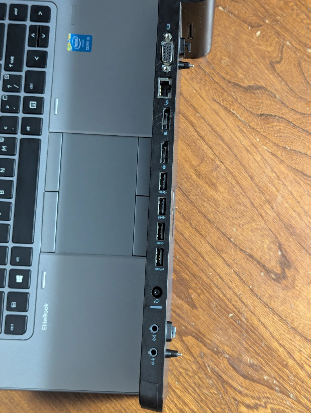 HP EliteBook 850 G2 Laptop with Docking Station - photo 2