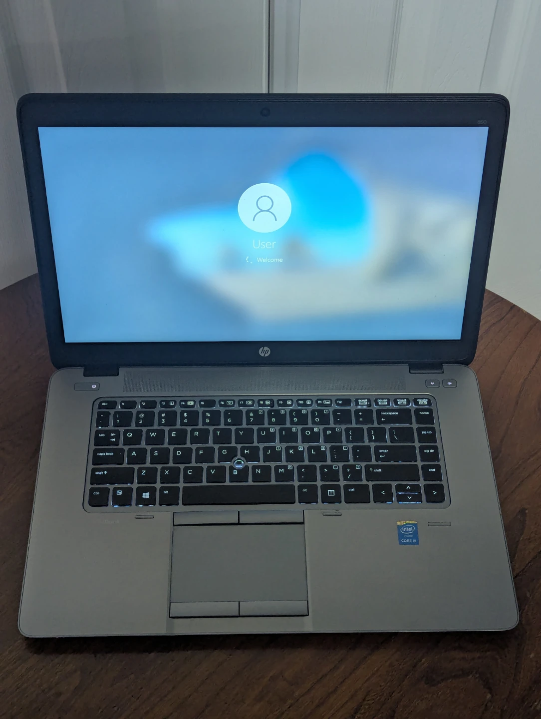 HP EliteBook 850 G2 Laptop with Docking Station - photo 3