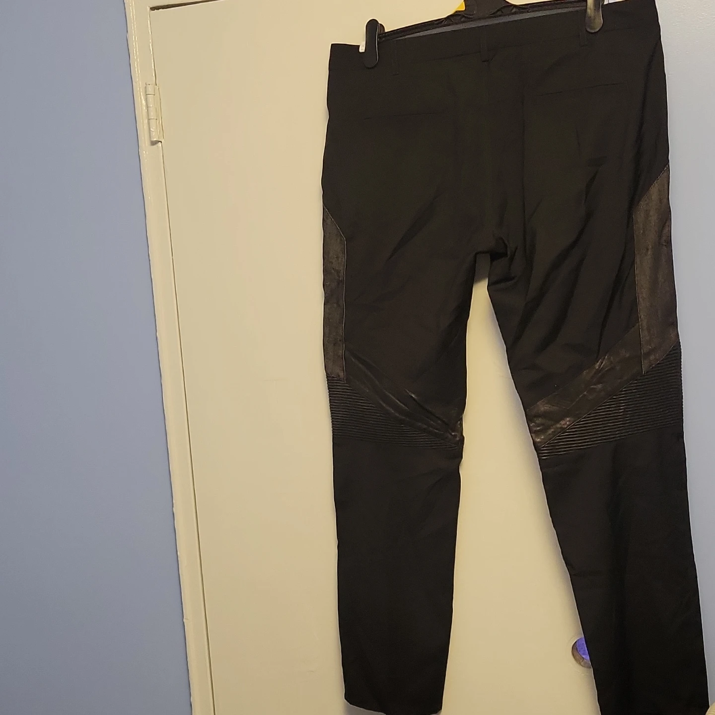 Frankie Morelle Black Pants with Faux Leather Accents Size L - photo 4