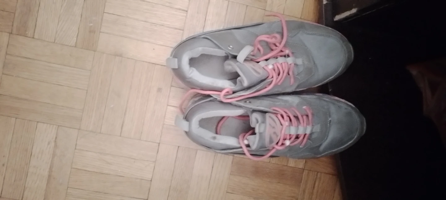 Grey Heelys with Pink Accents - photo 4