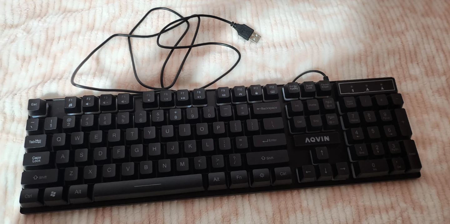 AQVIN Black USB Wired Keyboard
