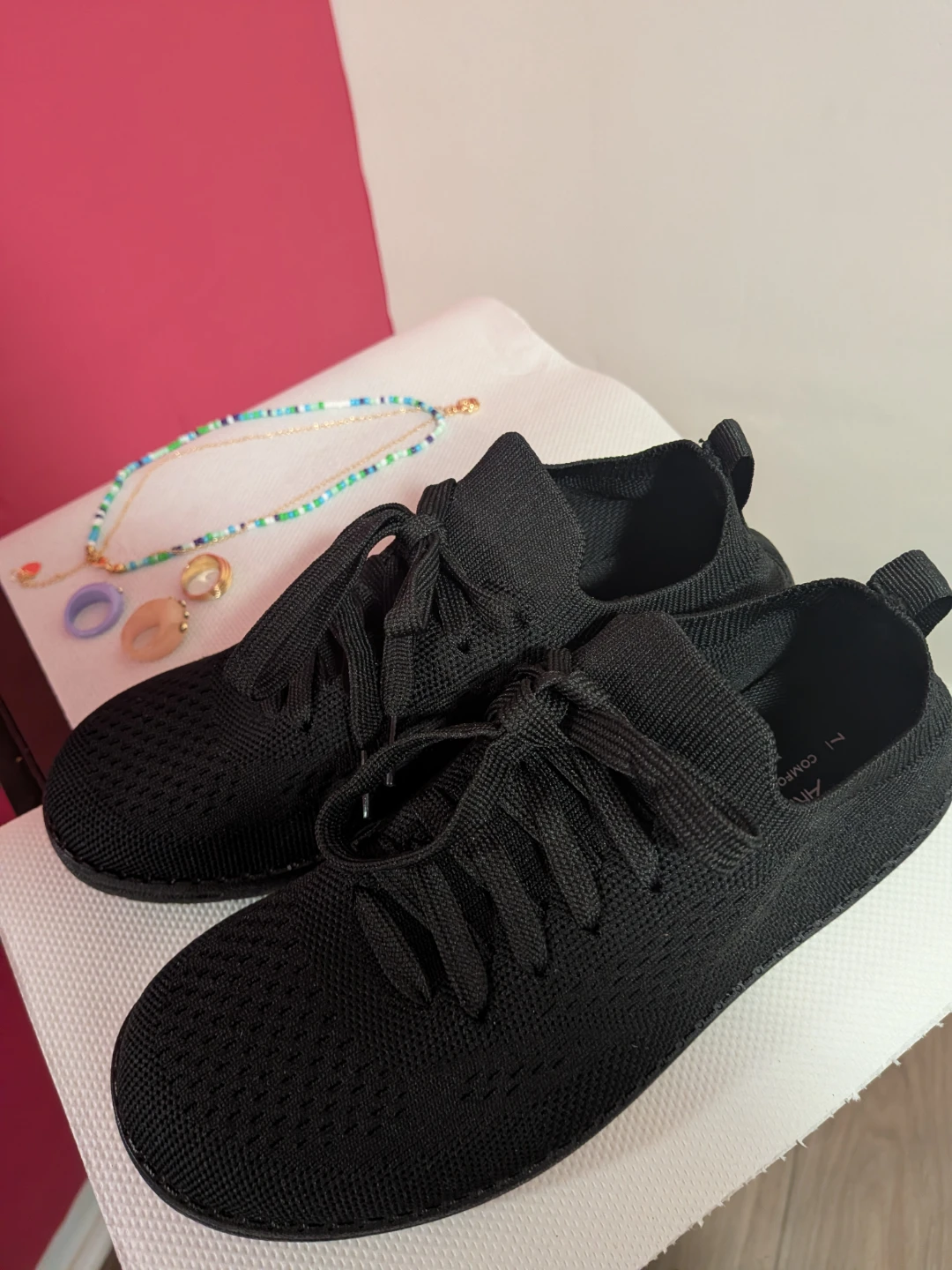 Ardene Women's Black Knit Sneakers