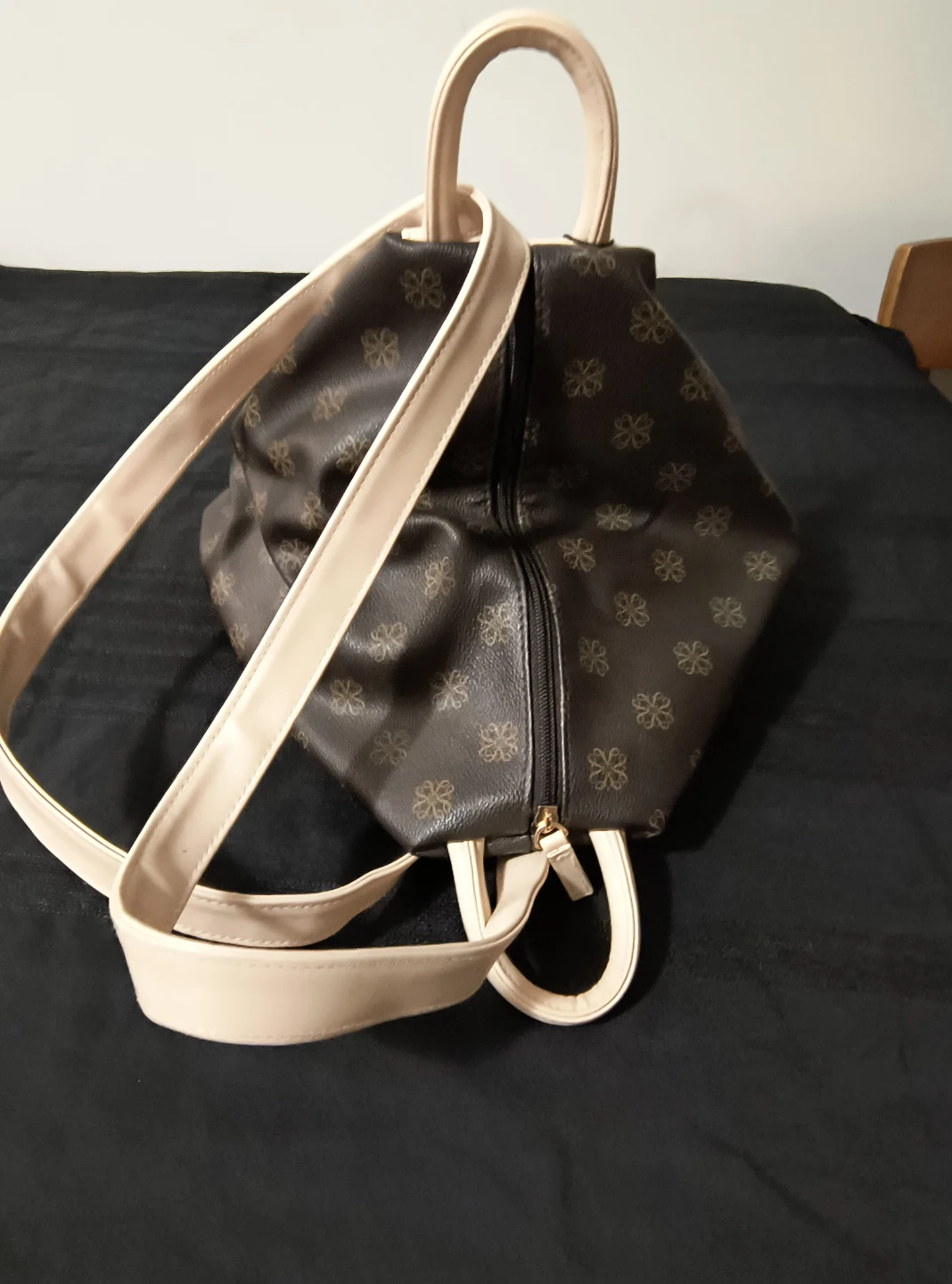 Brown floral print backpack purse - photo 4