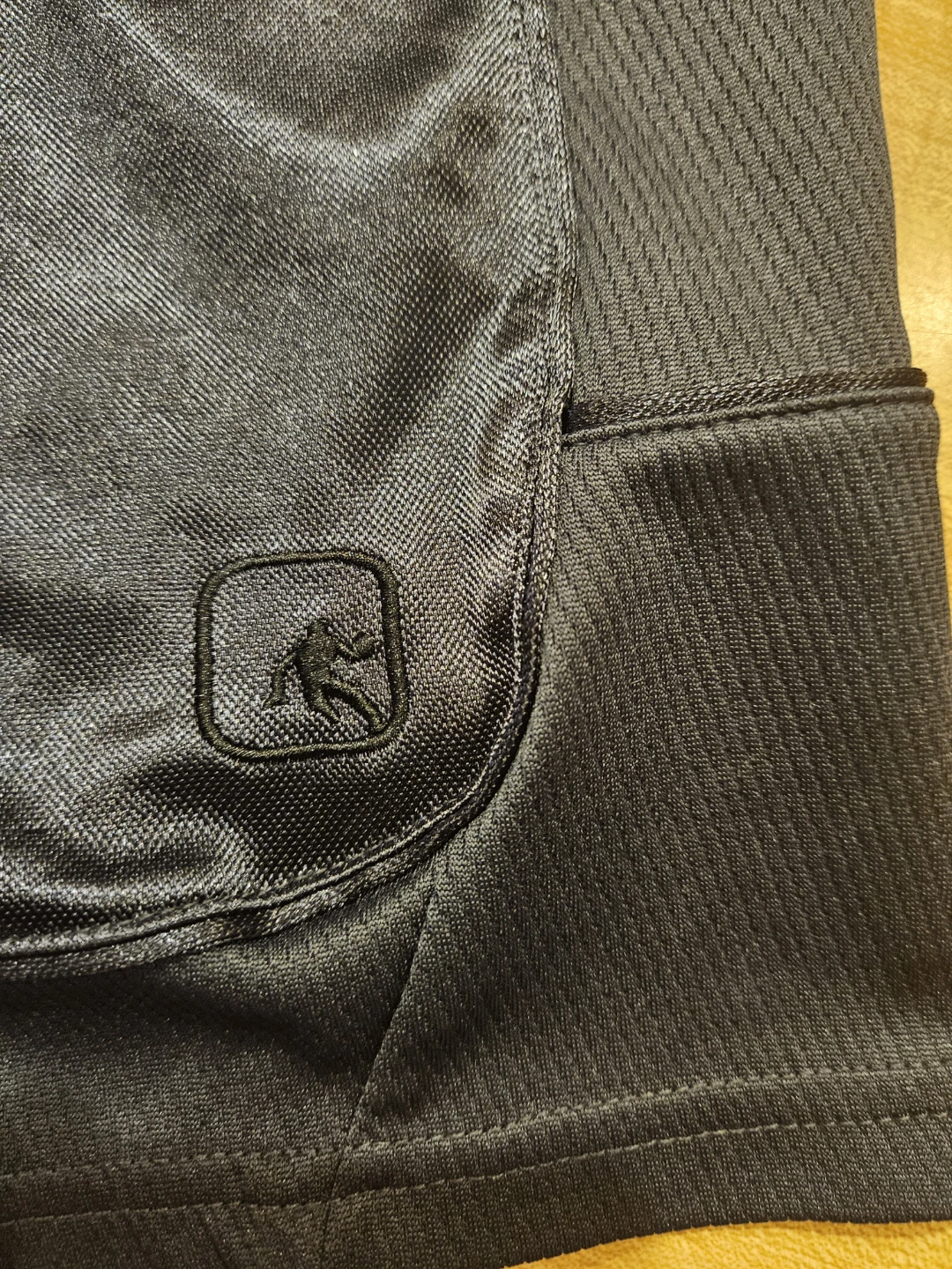 AND1 Black Basketball Shorts XL - photo 2