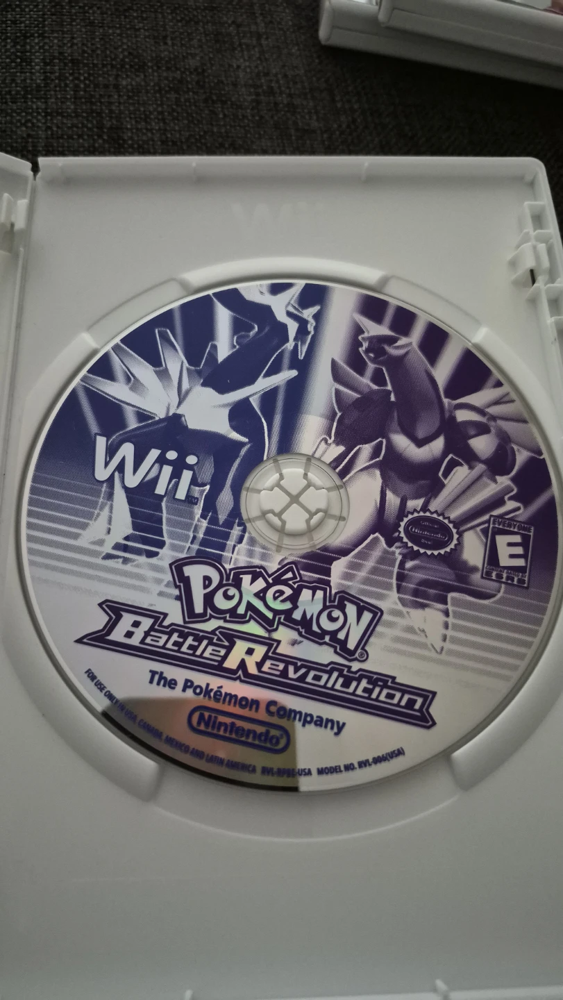 Nintendo Wii Pokémon Battle Revolution Game - photo 3