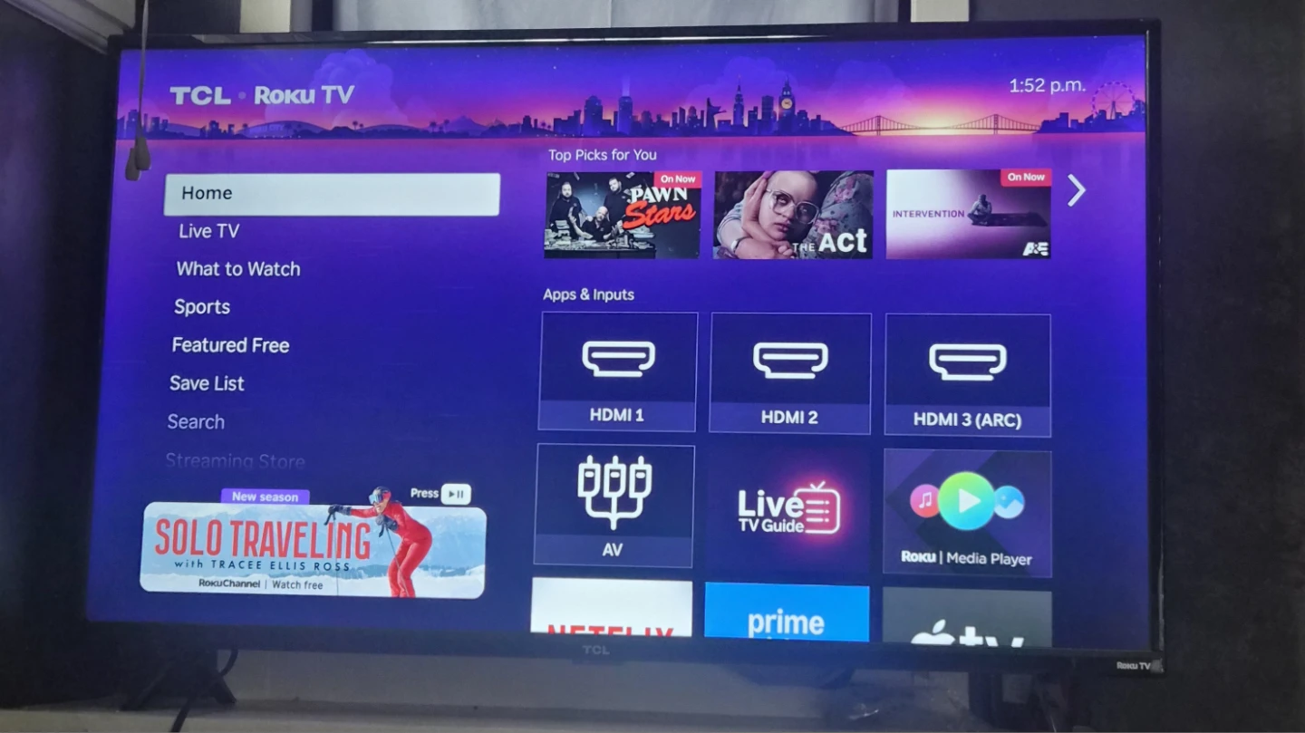 TCL 43" Roku TV - photo 2