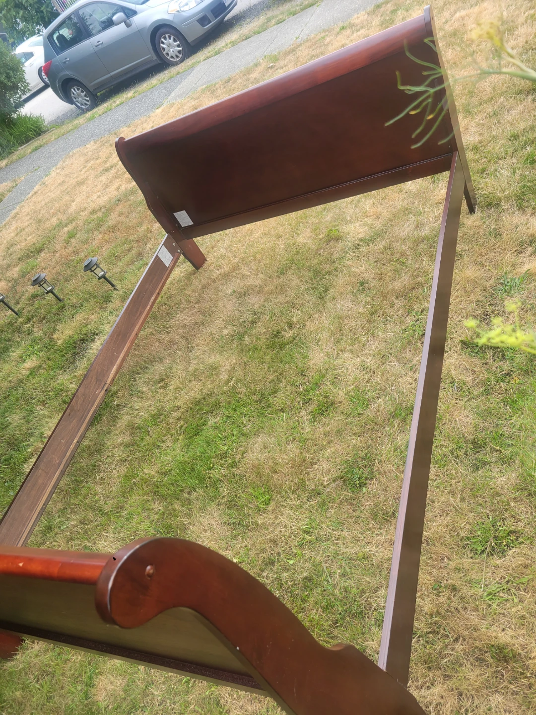 Queen Wooden Sleigh Bed Frame and Box - photo 2