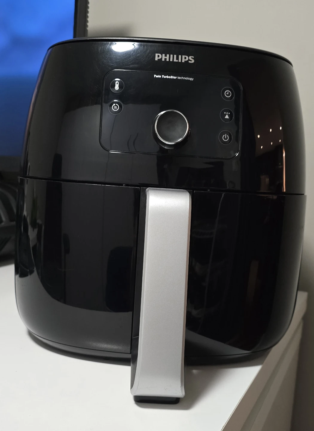 Premium Airfryer XXL with free accessories