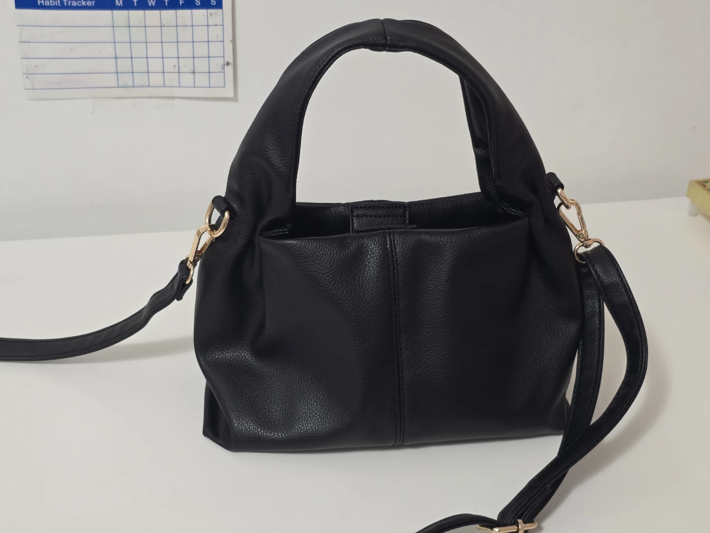 Ardene  Handbag with  2 pockets  and removable shoulder straps