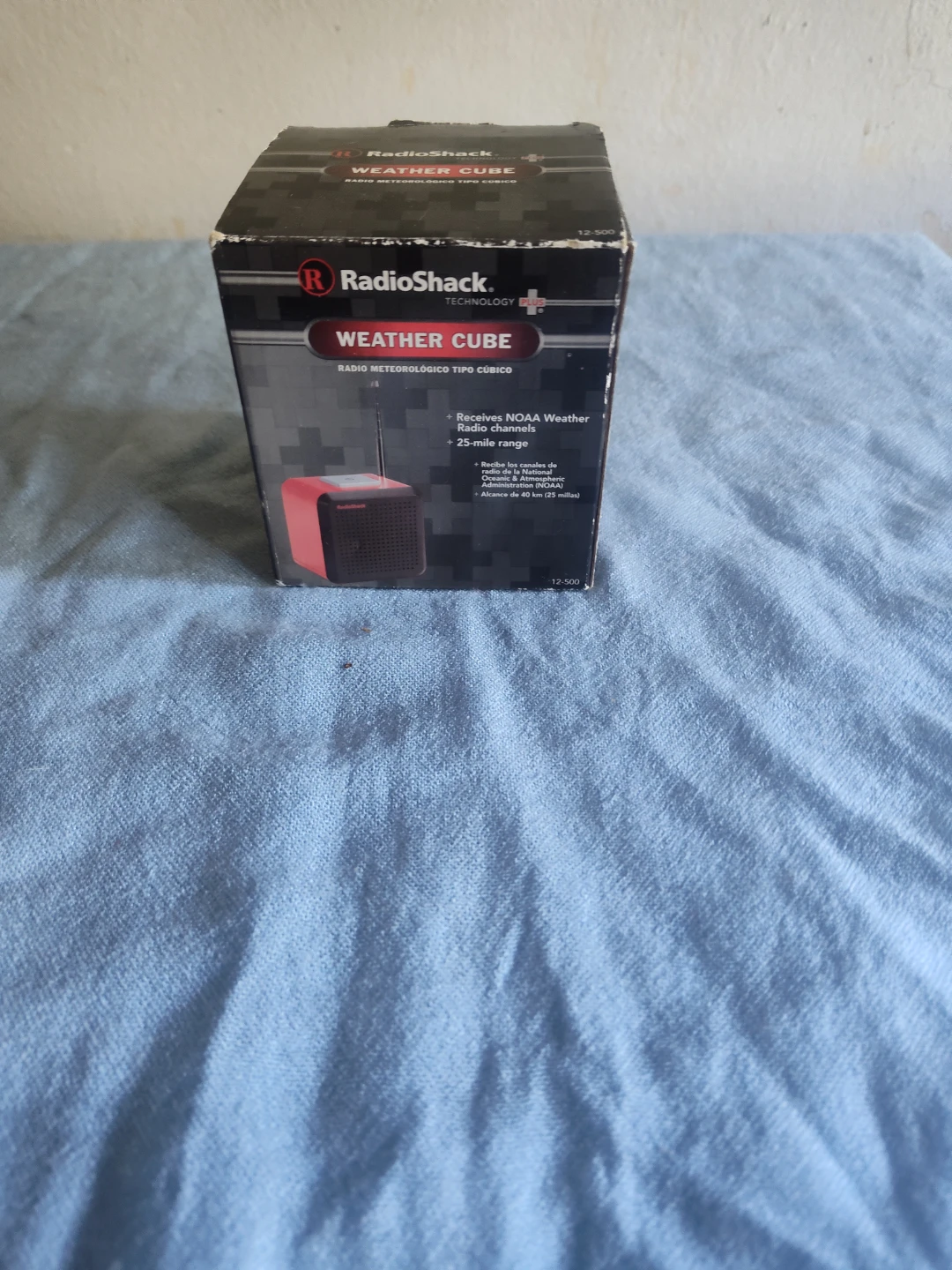 RadioShack Weather Cube Emergency NOAA Weather Radio