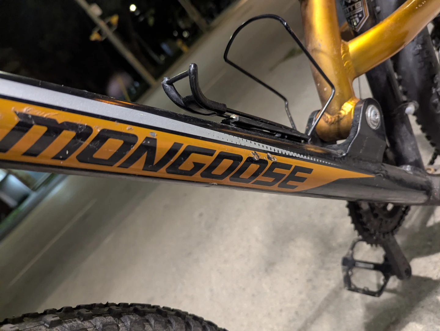 Mongoose Mountain Bike 29er - photo 4