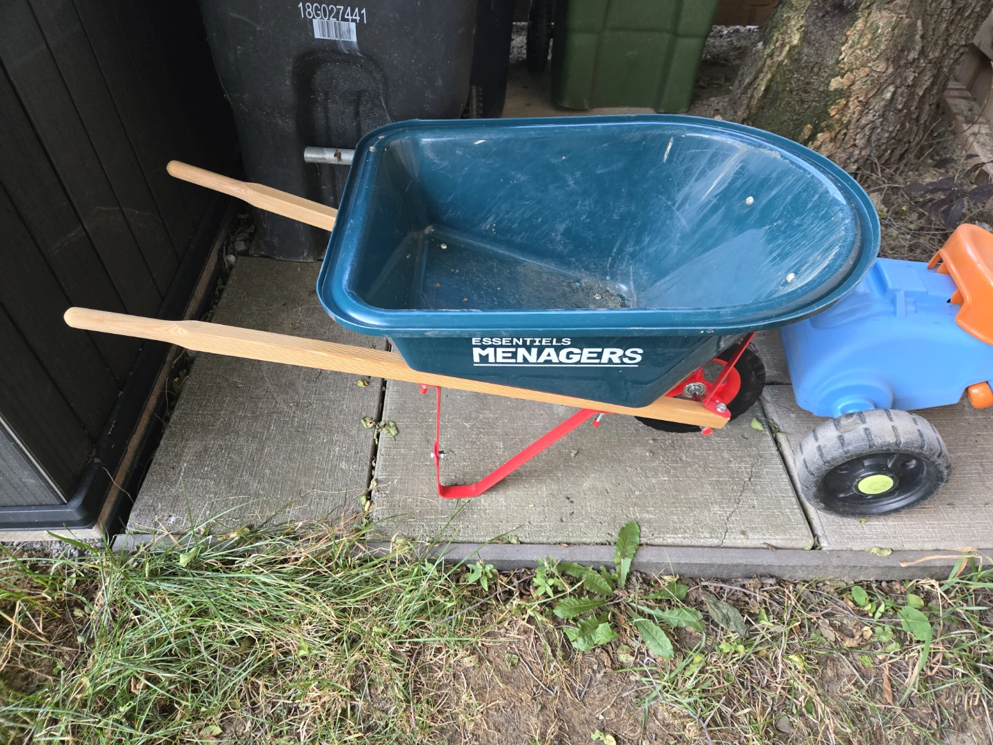 Kids Wheelbarrow