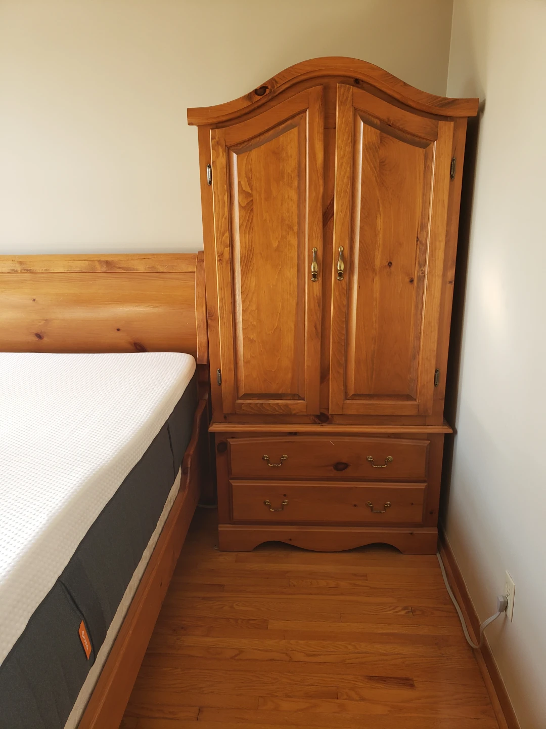 Solid Oak Sleigh Bed set - photo 4