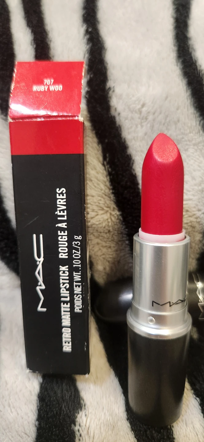 Estee Lauder & Matte MAC Lipsticks - photo 4