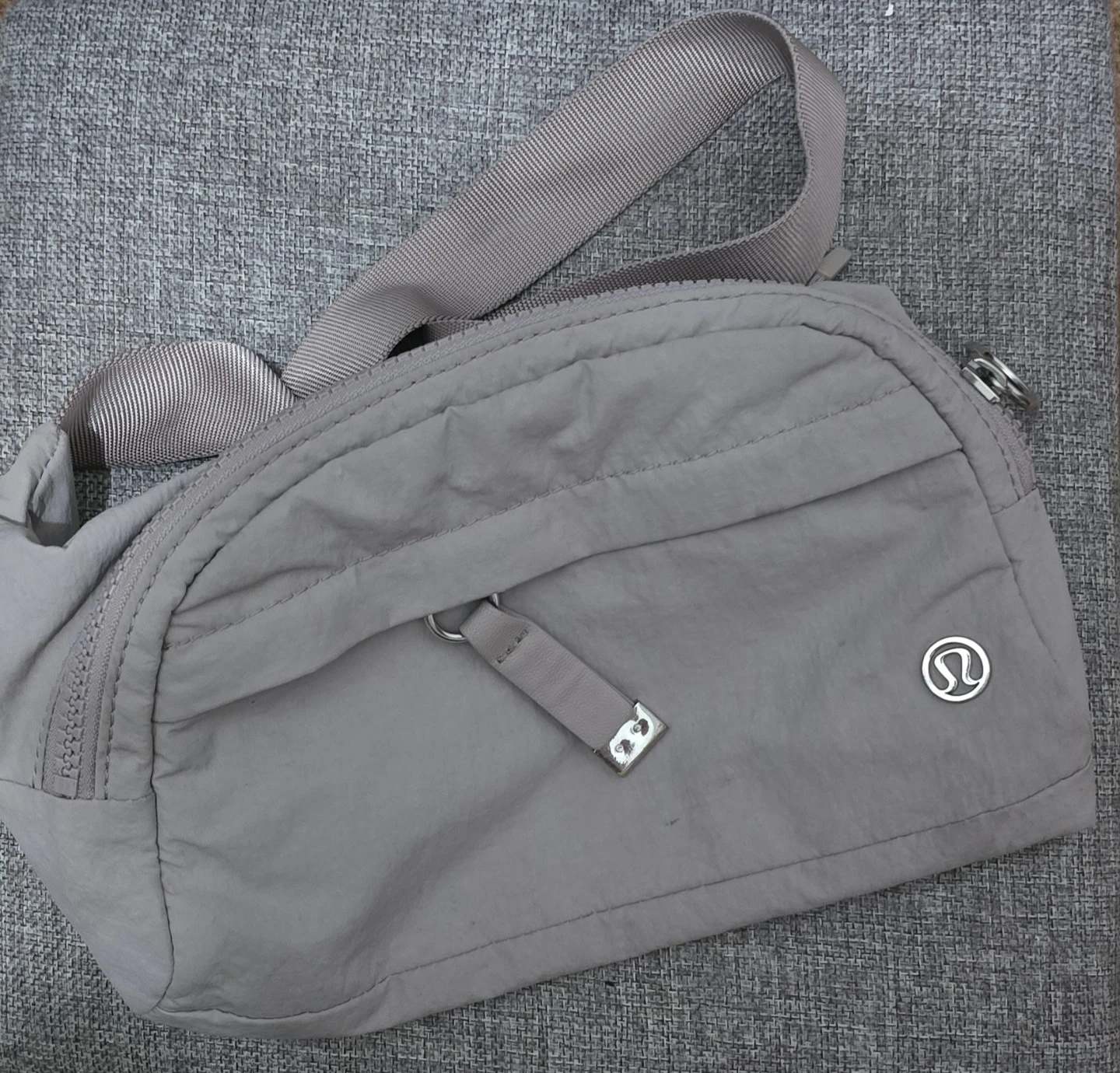 Lululemon Everywhere Belt Bag
