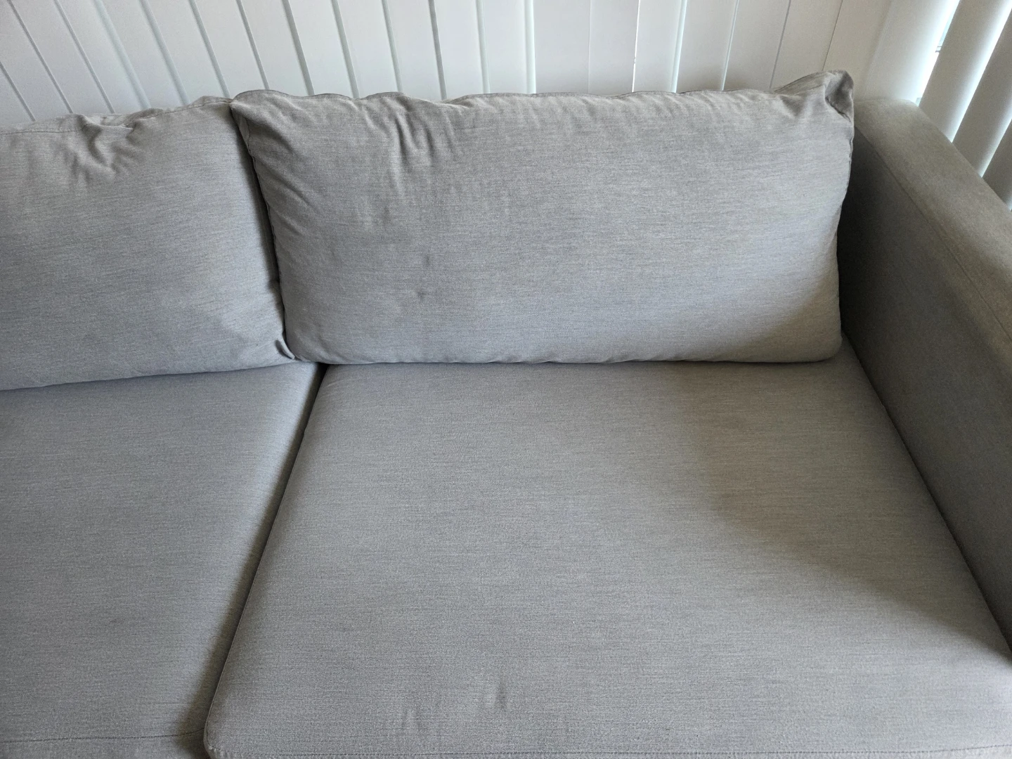 Grey 2-seater sofa - photo 2