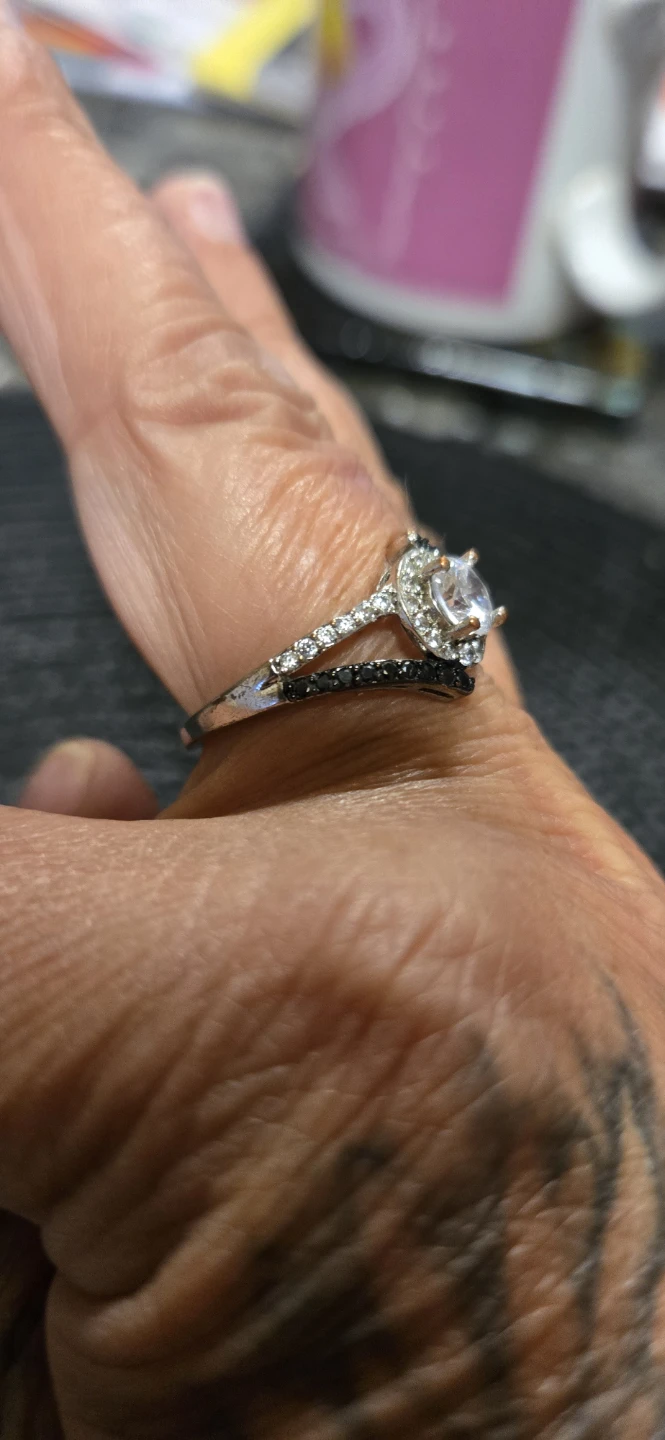 Sparkly Ring with Clear and Black Stones - photo 2